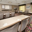 Hampton Inn & Suites Buffalo Airport - Hotels