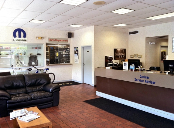 Mitchell Chrysler Dodge - Simsbury, CT