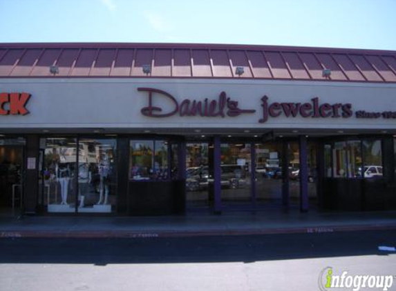 Daniel's Jewelers - Bell Gardens, CA