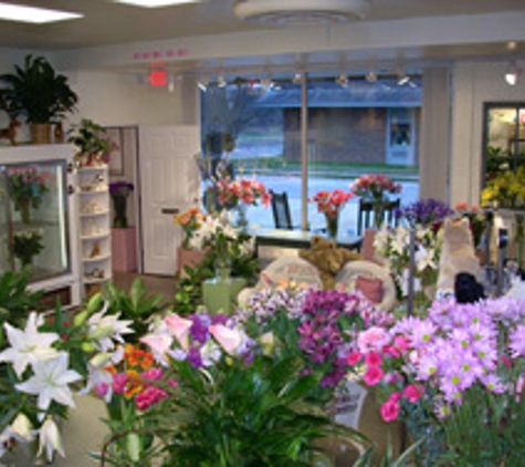 Basket Tree Florist - Apex, NC