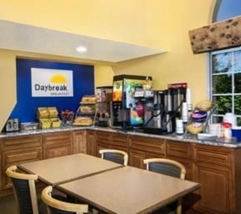 Days Inn by Wyndham Fremont - Fremont, CA