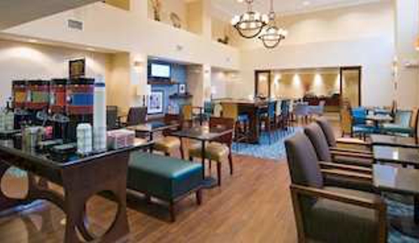 Hampton Inn & Suites Baton Rouge/Port Allen - Port Allen, LA