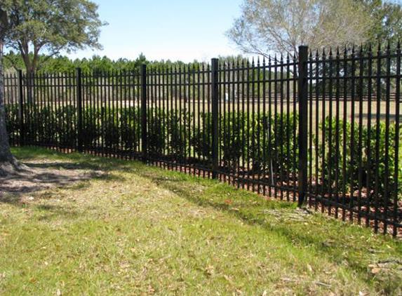 Radiance Aluminum Fence - Ira, MI