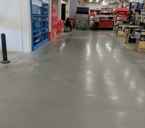 Lowe's Home Improvement - Waycross, GA