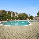 Stoneridge Farms Apartments