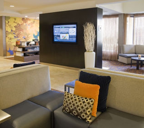 Courtyard by Marriott - Bellevue, WA