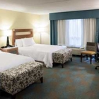 Hampton Inn & Suites St. Louis at Forest Park