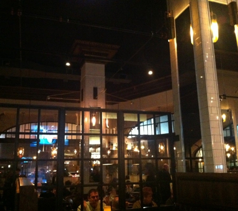 Modern Restaurant & Lounge - New Rochelle, NY