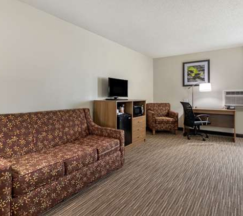 Quality Inn - Creston, IA