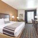 Best Western Plus Lincoln Inn & Suites - Hotels