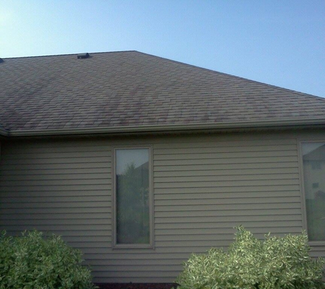 Four Square Roof Cleaning - Fort Wayne, IN