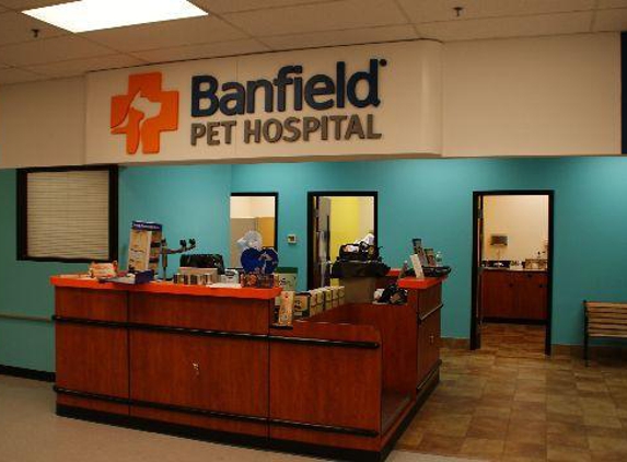 Banfield Pet Hospital - Jacksonville, FL