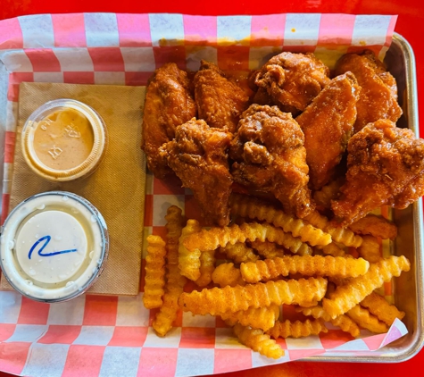 HCK Hot Chicken - Vinton, VA