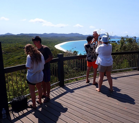 Visit Airlie Beach - Cannonvale, QLD