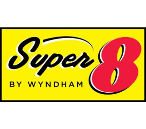 Super 8 by Wyndham Martinsburg - Martinsburg, WV