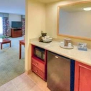 Hampton Inn & Suites Fort Myers-Colonial Blvd - Hotels