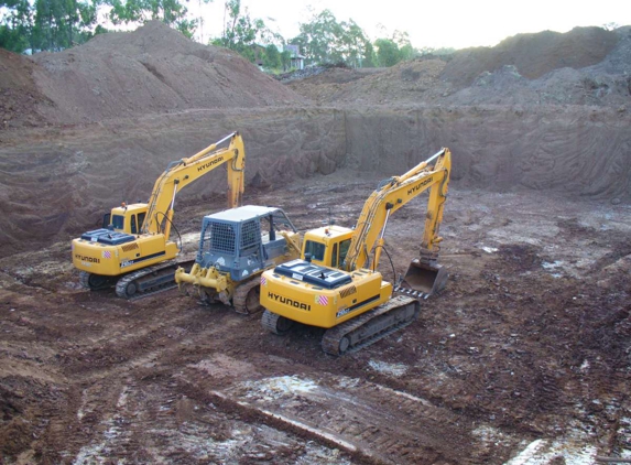 Trevor Taylor Earthmoving Pty Ltd - Gayndah, QLD