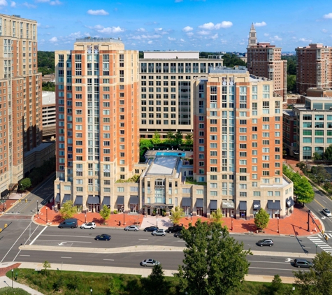 Carlyle Place - Alexandria, VA