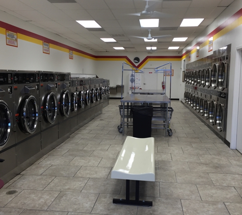 24/7 Coin Laundry/Laundromat/Government Blvd. - Mobile, AL