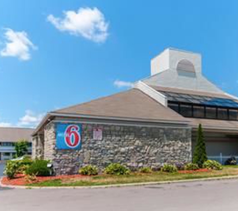 Motel 6 - Southgate, MI