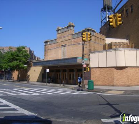 Food Universe - Sunnyside, NY