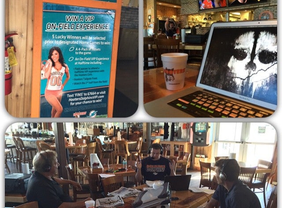 Hooters - Hialeah, FL