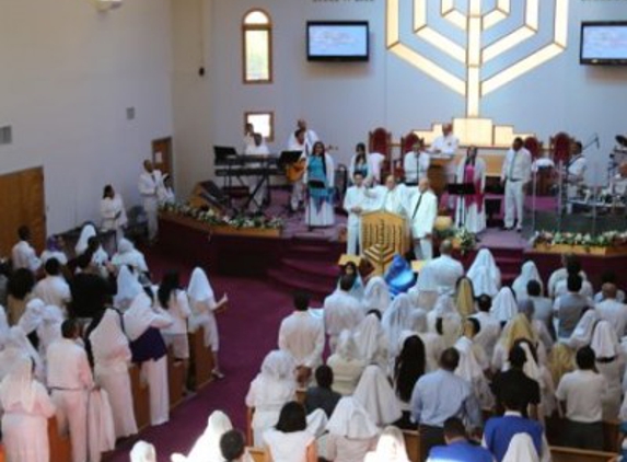 Congregation of Yahweh Templo El Candelero - Newark, NJ