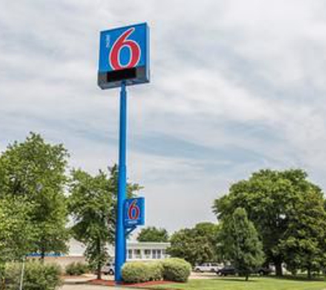 Motel 6 - Goodlettsville, TN