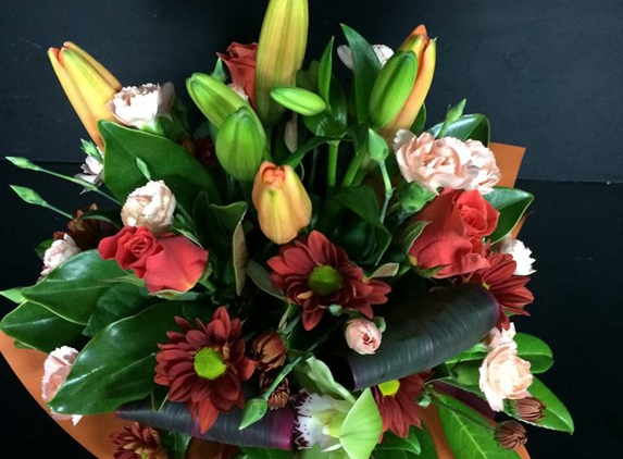 Flower Talk - Wagga Wagga, NSW