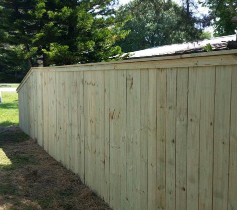 Hardwick Fence LLC - Saint Augustine, FL. Stockade Trimmed and Capped