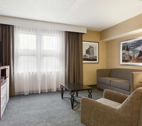 DoubleTree by Hilton Detroit Novi - Novi, MI