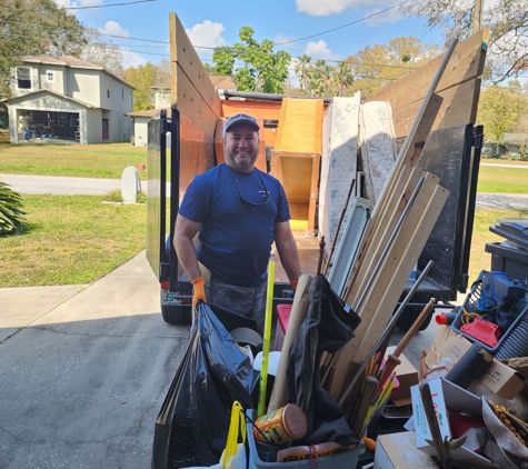 Speedy Hauling and Junk Removal Services LLC - Tampa, FL