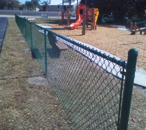 Big Dawg Fence and Concrete Corporation - Holiday, FL