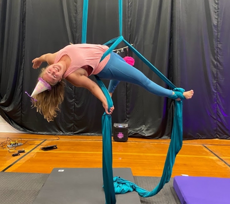 South Dakota Aerial & Arts - Sioux Falls, SD. Birthday Party Aerial Silks Pose