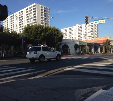 The Coffee Bean & Tea Leaf - Santa Monica, CA