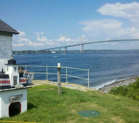 Rose Island Light House Foundation - Newport, RI