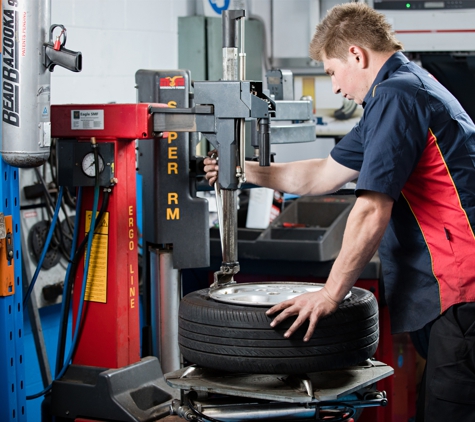 Tyrepower - Traralgon, VIC. Tyre change