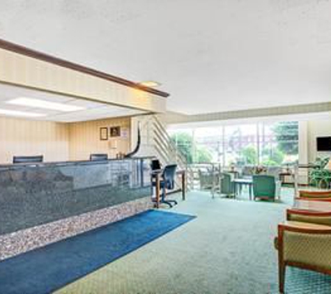 Days Inn by Wyndham Arlington/Washington DC - Arlington, VA