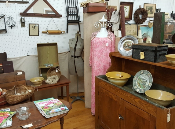 Main Street Antique Mall - Niles, MI