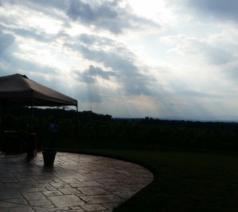 Raffaldini Vineyards - Ronda, NC