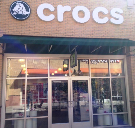 croc store easton