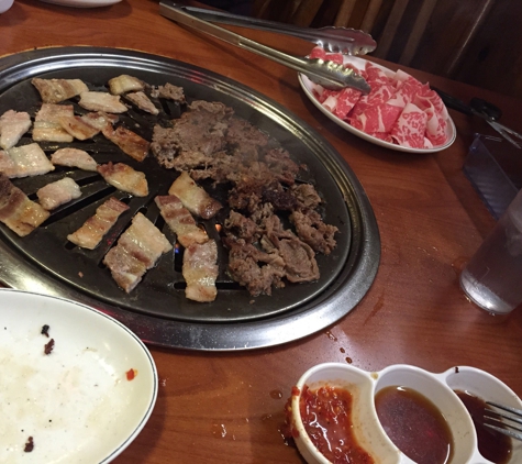 Hwang So Go Jip Korean BBQ - La Palma, CA