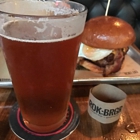 Rok Brgr Burger Bar + Gastropub