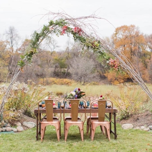 Rustic Oaks Event Venue - Moorhead, MN