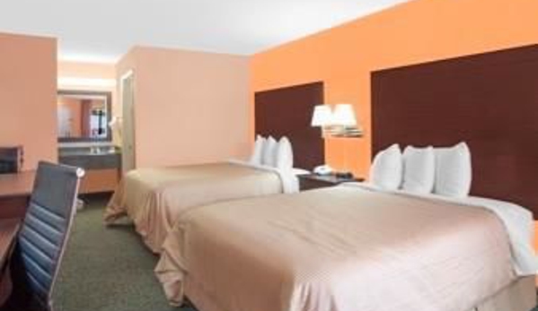 Days Inn by Wyndham Moulton - Moulton, AL