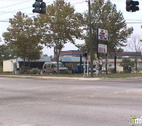 U-Haul Neighborhood Dealer - Orlando, FL