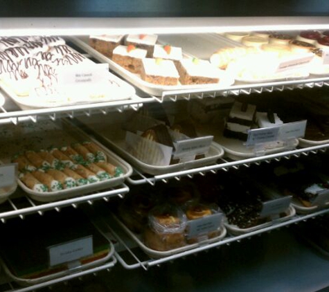 Artuso Pastry Shop - Bronx, NY