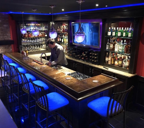 Kohlmeyer Remodeling - Indianapolis, IN. Bar renovation