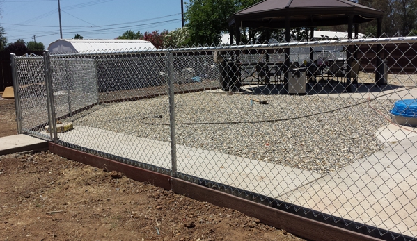 Family Fencing - Rio Linda, CA