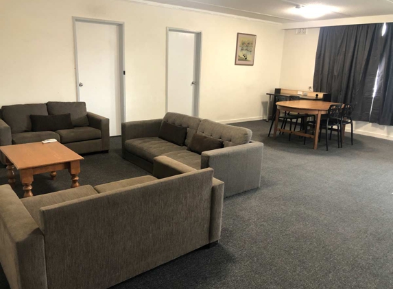 Parkside Inn Motel - Kingsbury, VIC. Parkside Inn Motel & Conference Centre